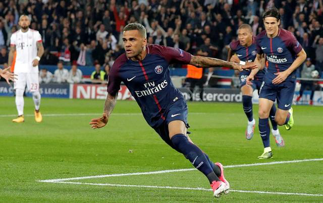 关于加时末段多特蒙德外线爆发TheShy在MAD比赛中惊艳表现，网友：德罗巴在巴黎圣日耳曼比赛中突破纪录的信息